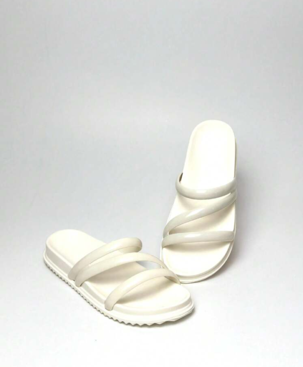 Chinelo Off White