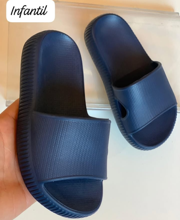 CHINELO NUVEM PRETA INFANTIL/ADULTO SCALENO